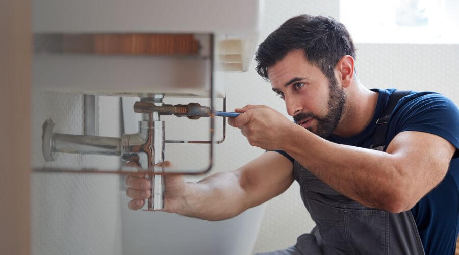 Local tankless water heater installation in Maysville, OK